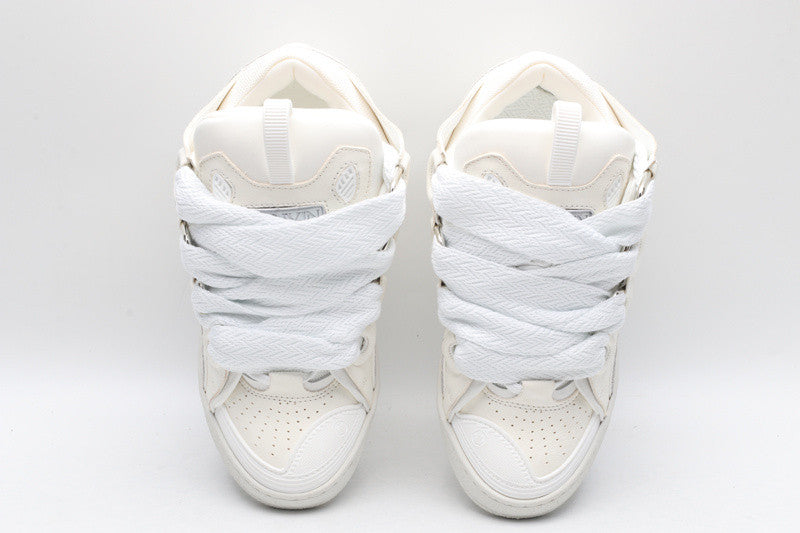 L*nvin curb white