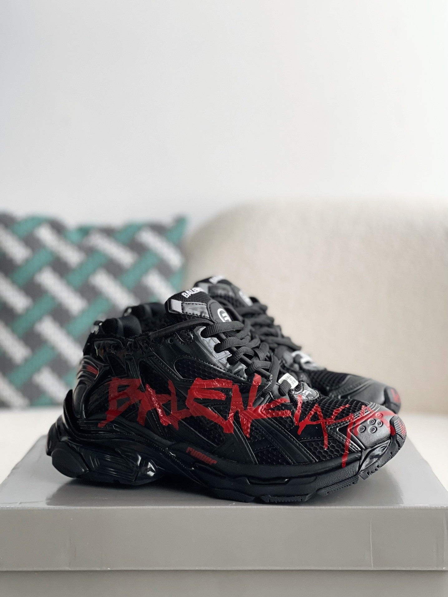 B*lenciaga Runner Sneaker Graffiti - Black Red