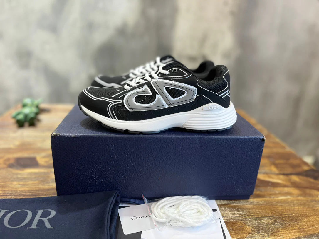 D*or B30 Black White