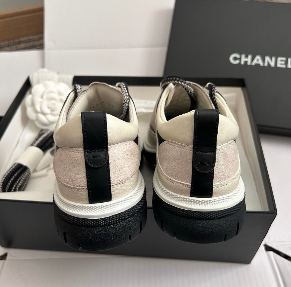Cha Low Top Casual White Beige