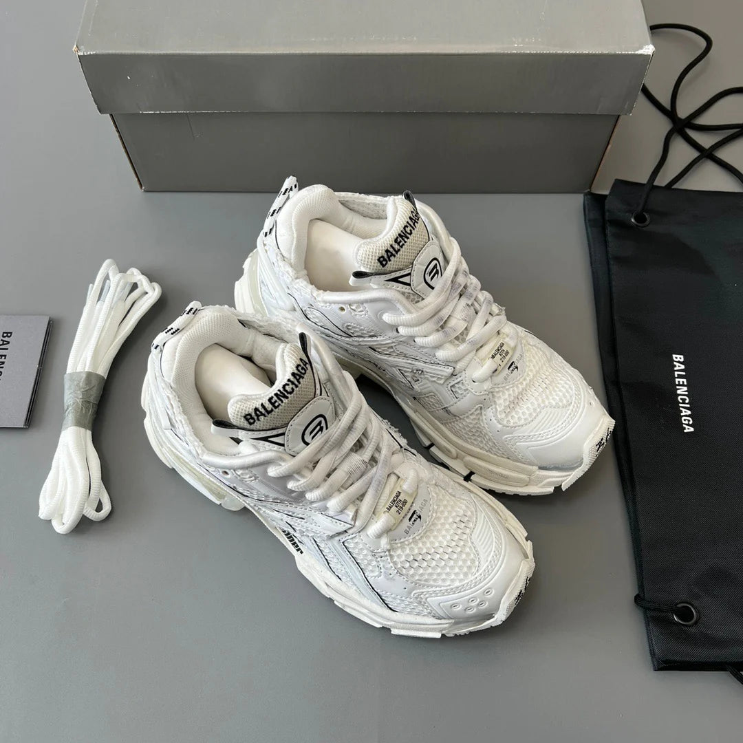B*lenciaga runner white