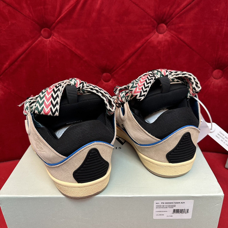 L*nvin curb Ecru Black