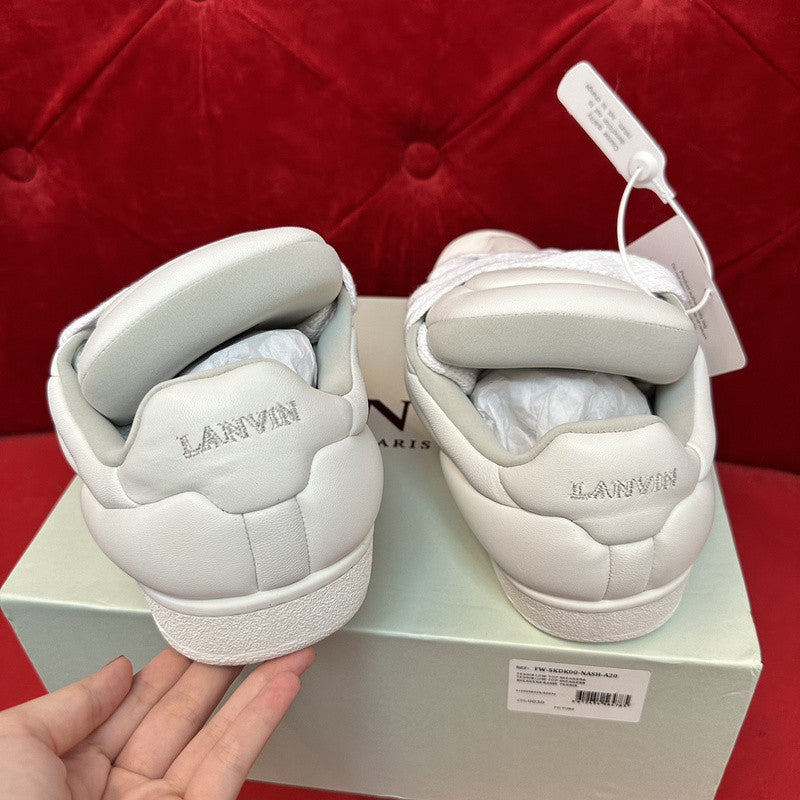 L*nvin curb XL white