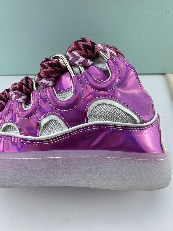L*nvin curb White pink purple