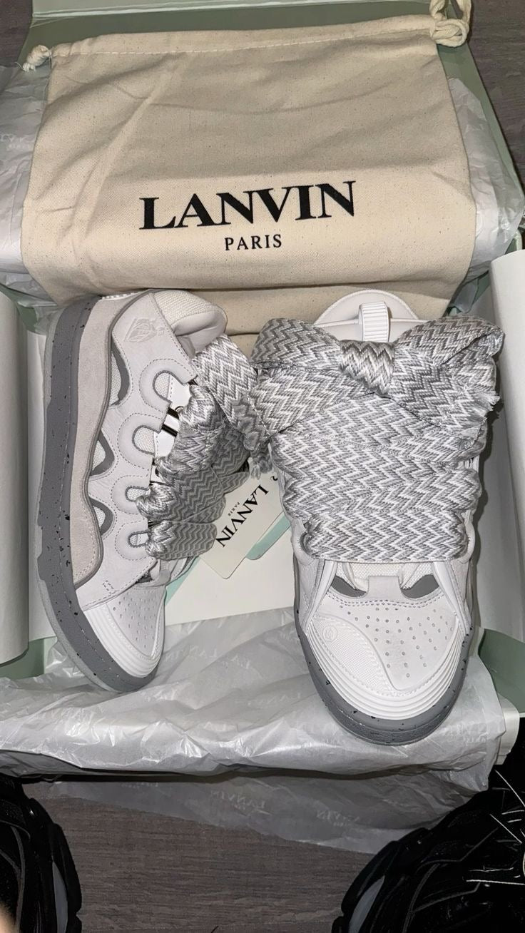 L*nvin curb white grey