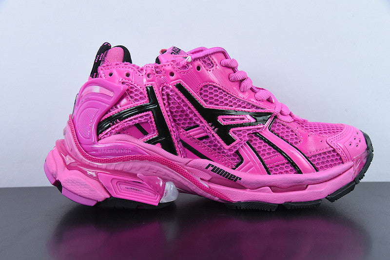 B*lenciaga runner dark pink