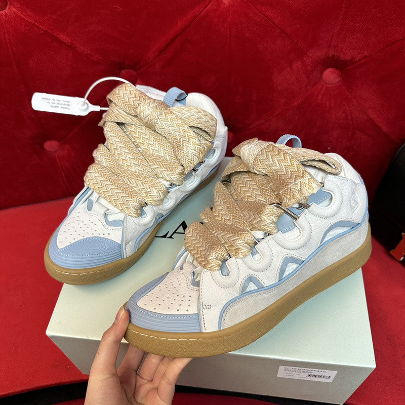 L*nvin curb White/Sky Blue