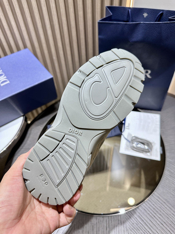 D*or B30 Stone Island
Grey grey