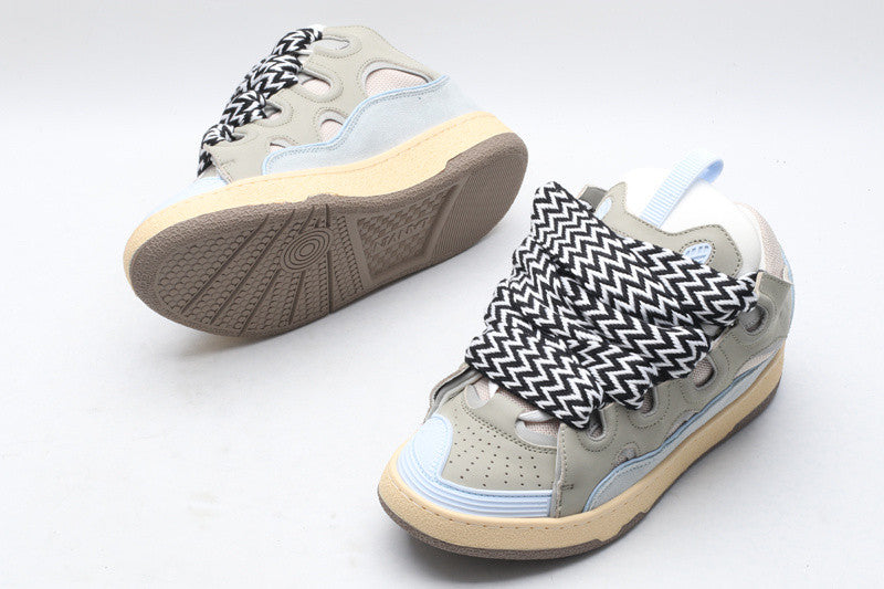 L*nvin curb Light Blue Gum