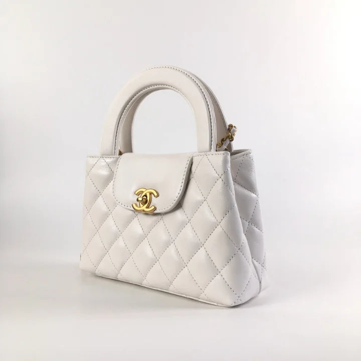 Cha Handbag white