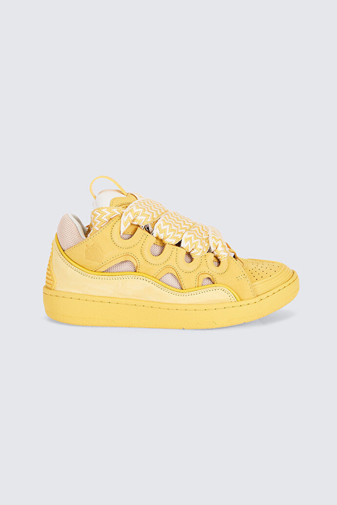 L*nvin curb corn