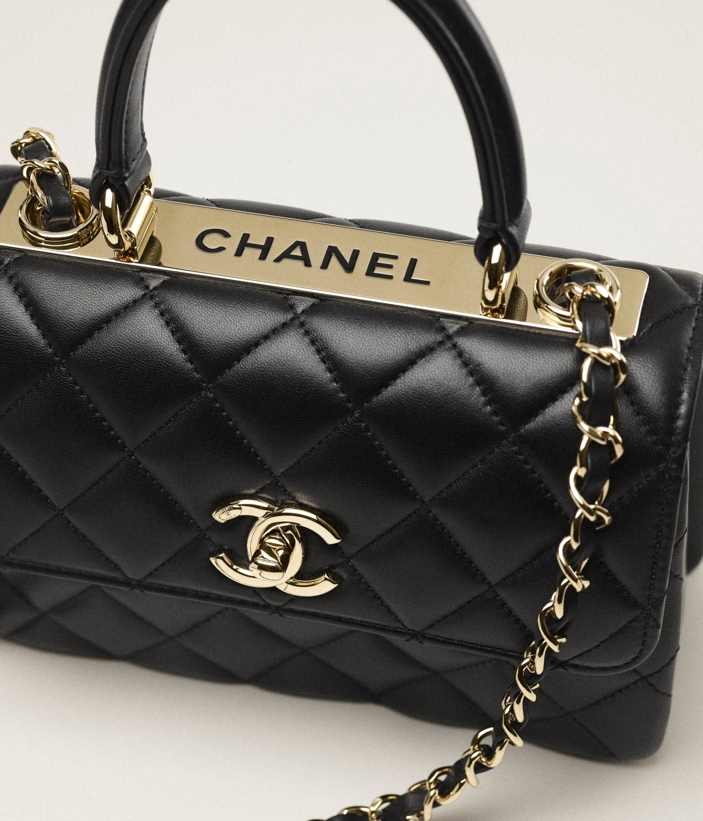 Cha MINI FLAP BAG WITH TOP HANDLE Black