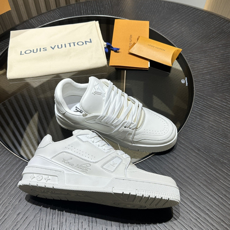 L*VT Vintage White