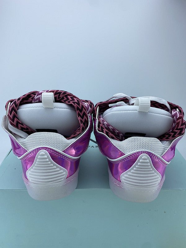 L*nvin curb White pink purple