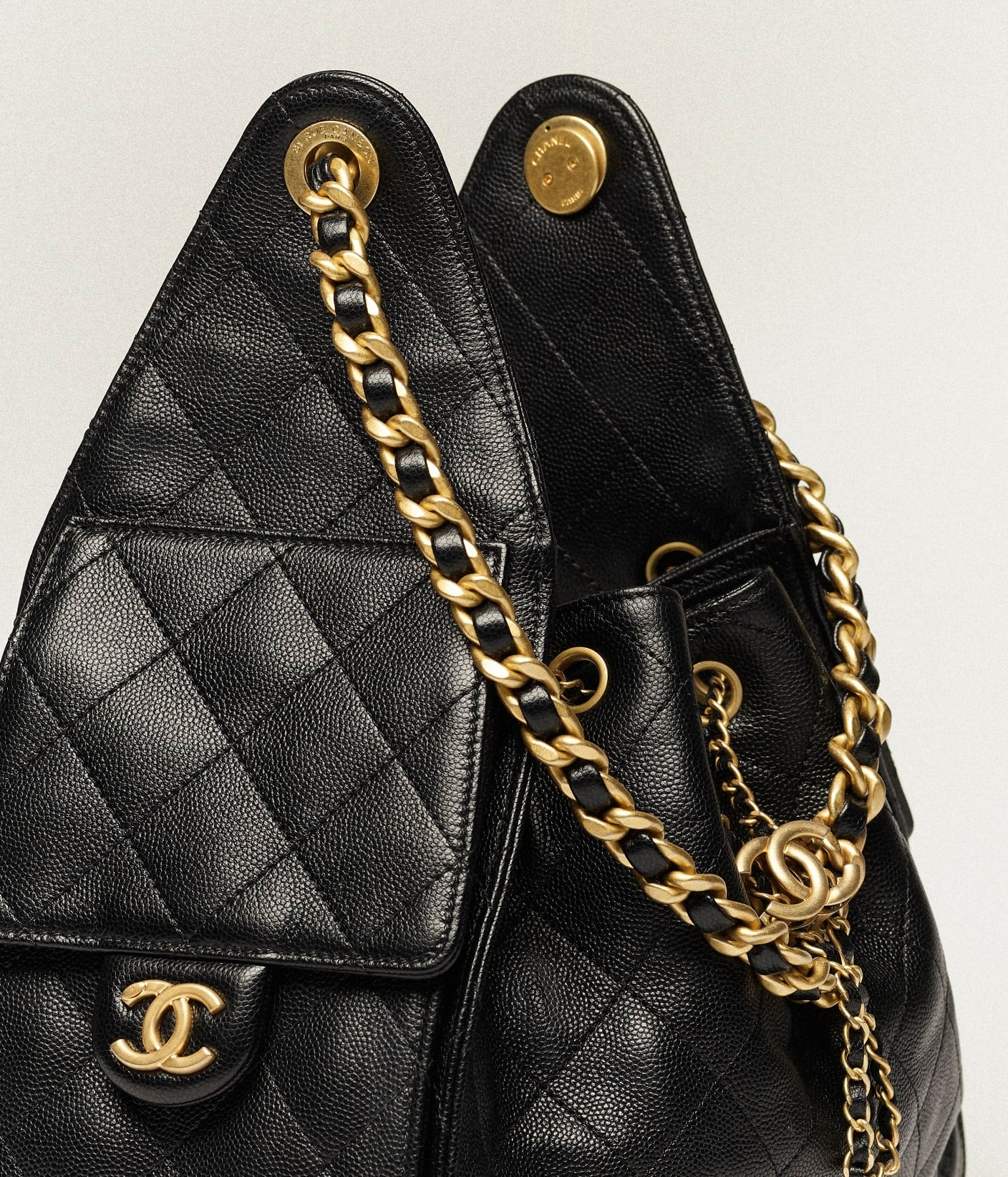 Cha Boy Flap Quilted Medium Caviar Black bag