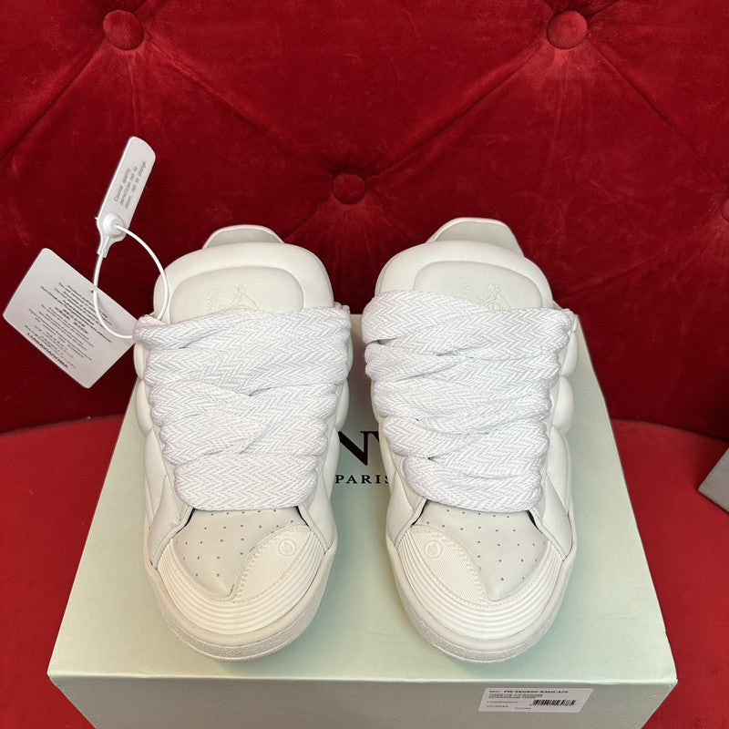 L*nvin curb XL white