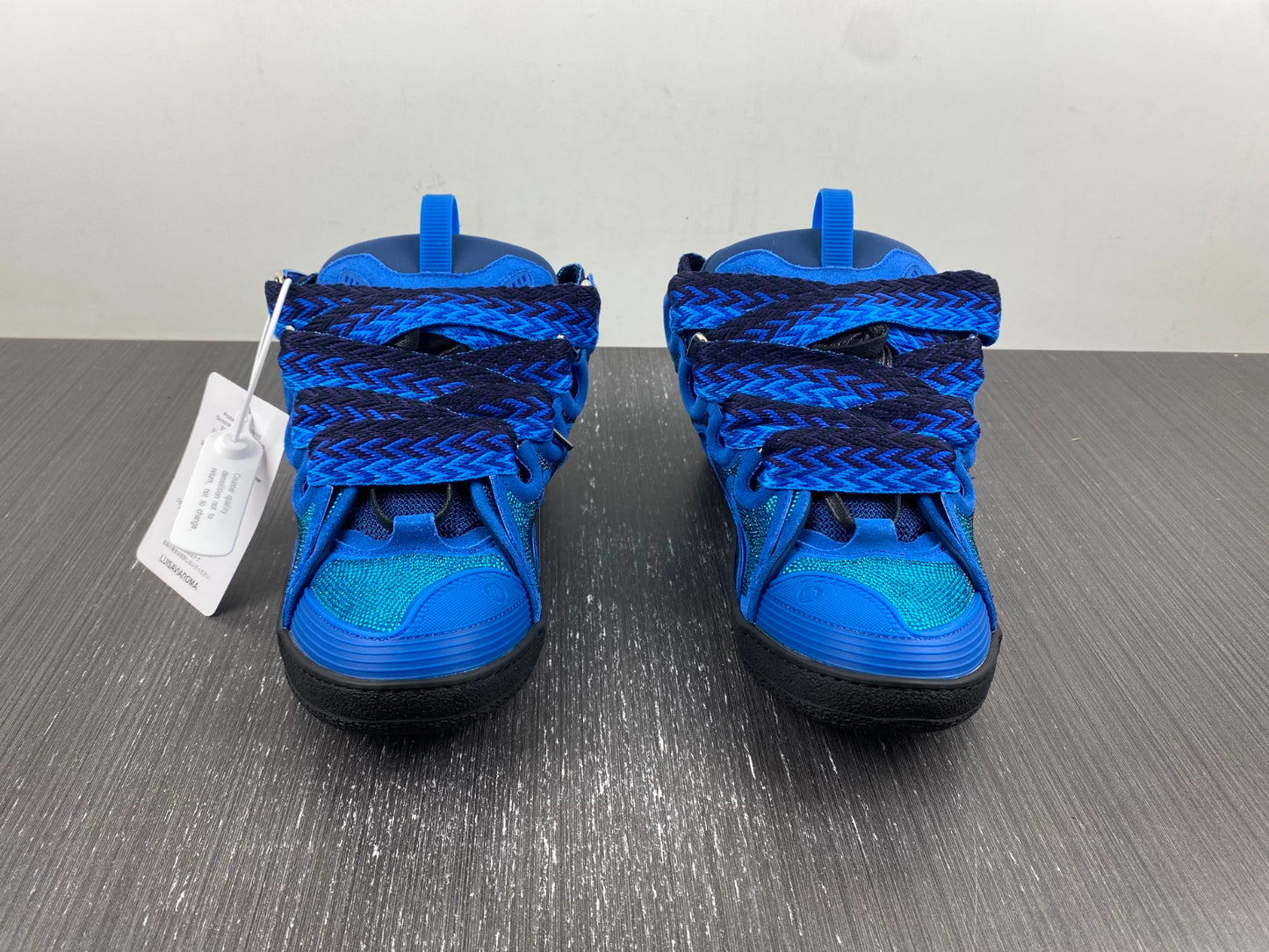 L*nvin curb Rhinestones - Majorelle Blue