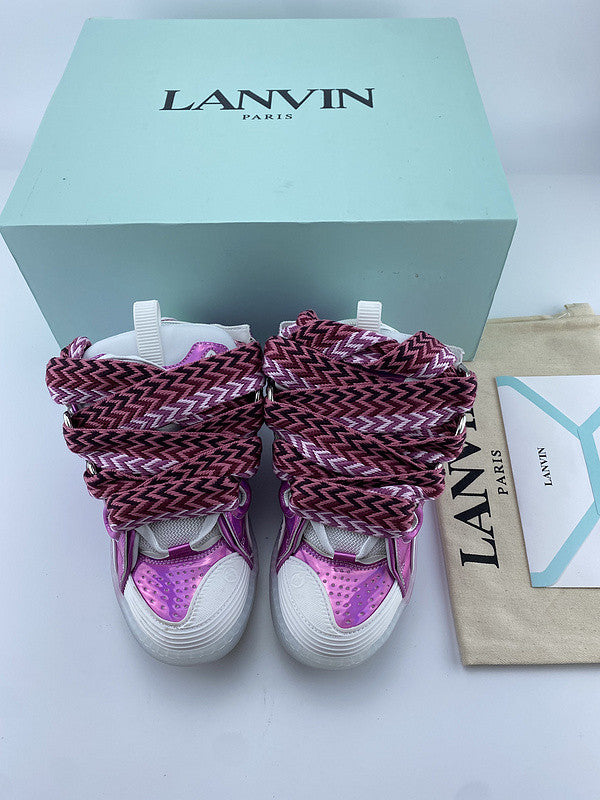 L*nvin curb White pink purple