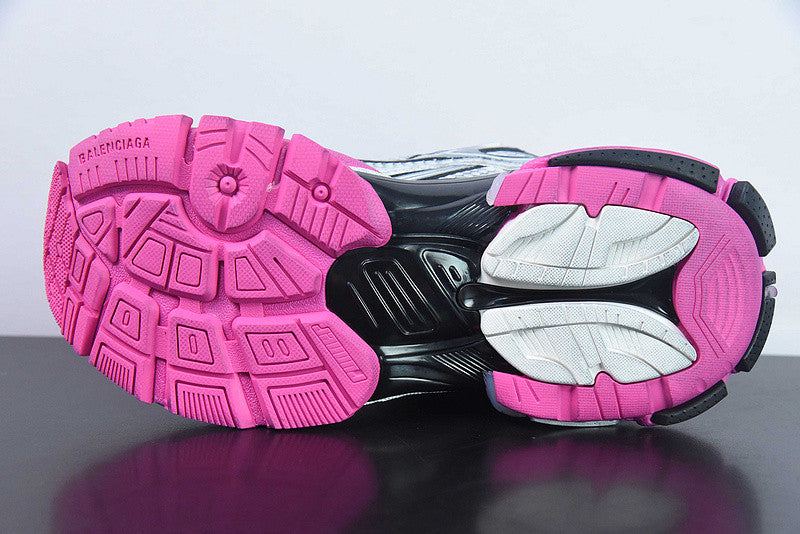 B*lenciaga runner silver pink