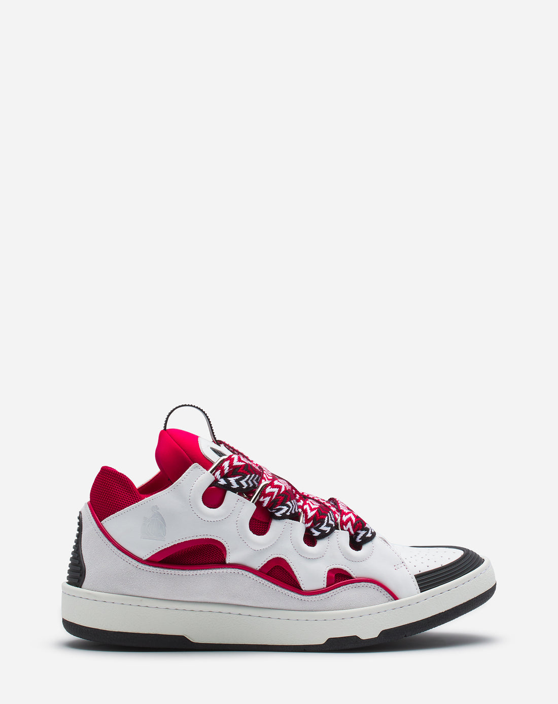 L*nvin curb white red black