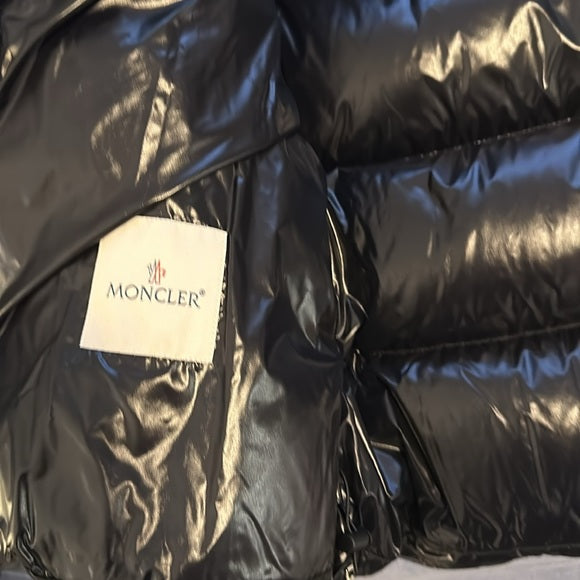 M*ncler Huppe Down Jacket