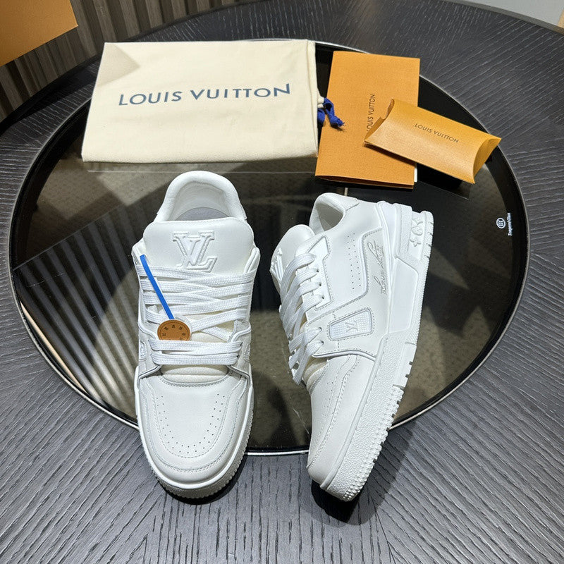 L*VT Vintage White