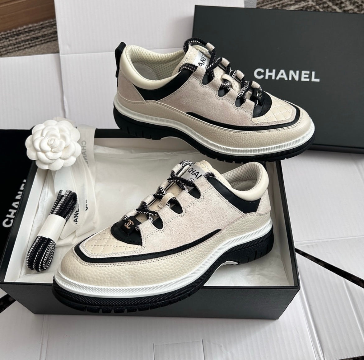 Cha Low Top Casual White Beige