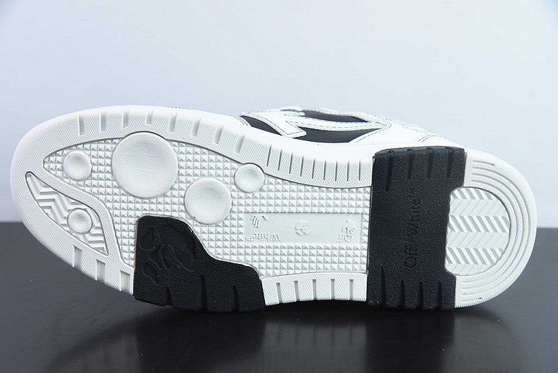 O*f- White out off office white black