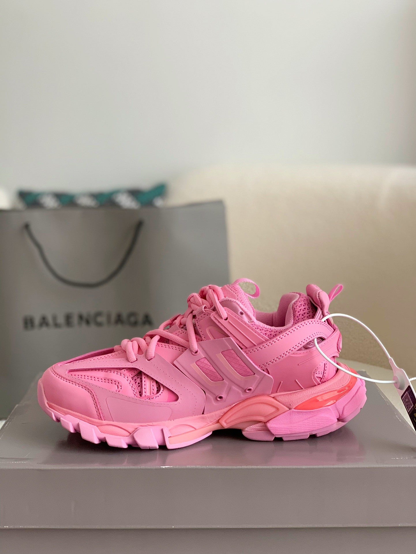 B*lenciaga track pink