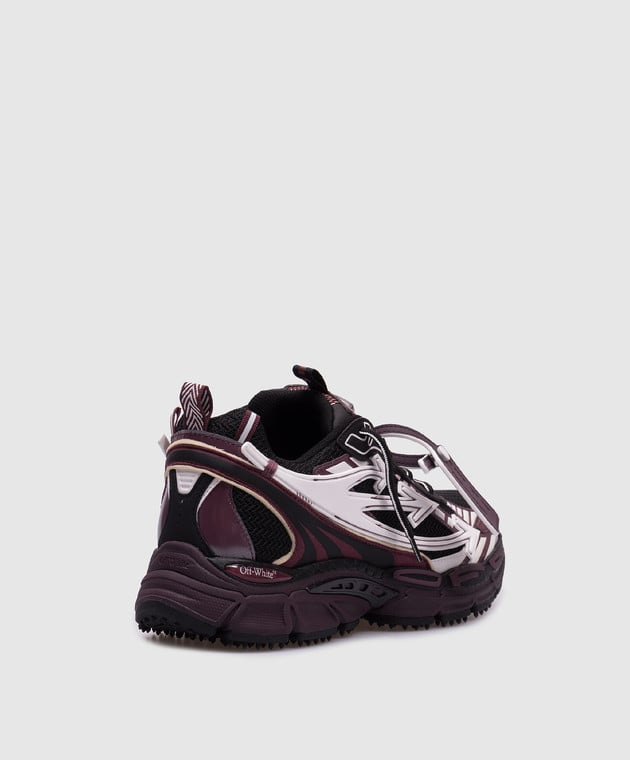 O*f- White Black burgundy