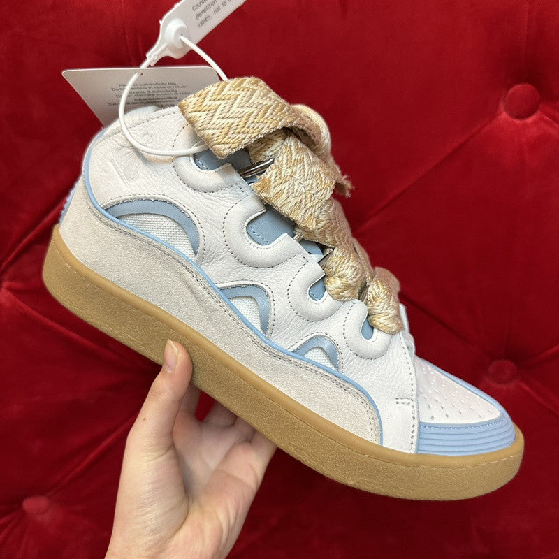 L*nvin curb White/Sky Blue