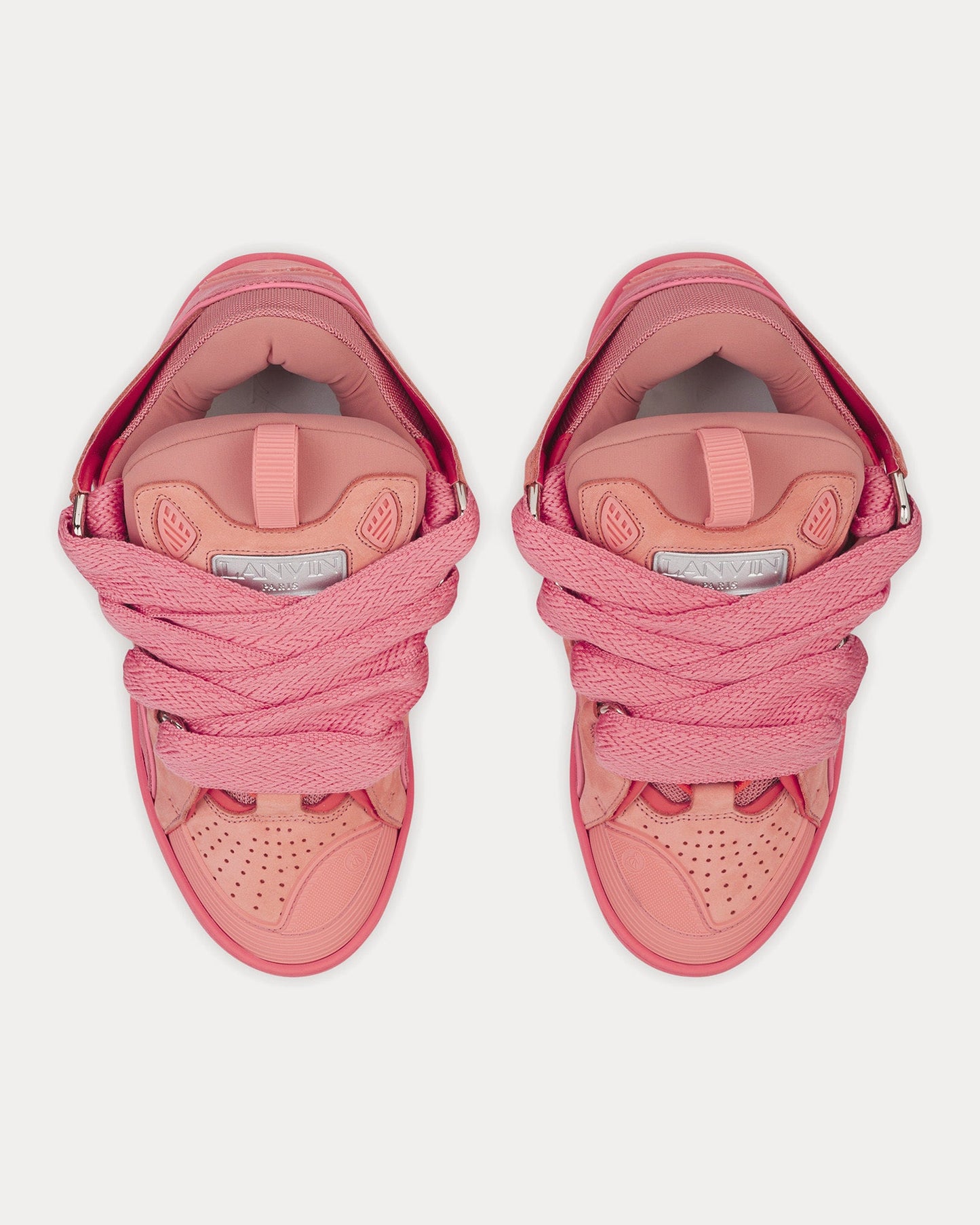 L*nvin curb pink