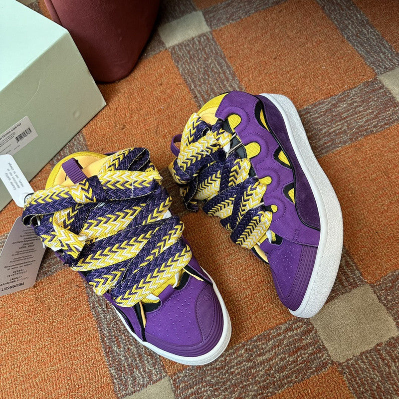 L*nvin curb purple yellow