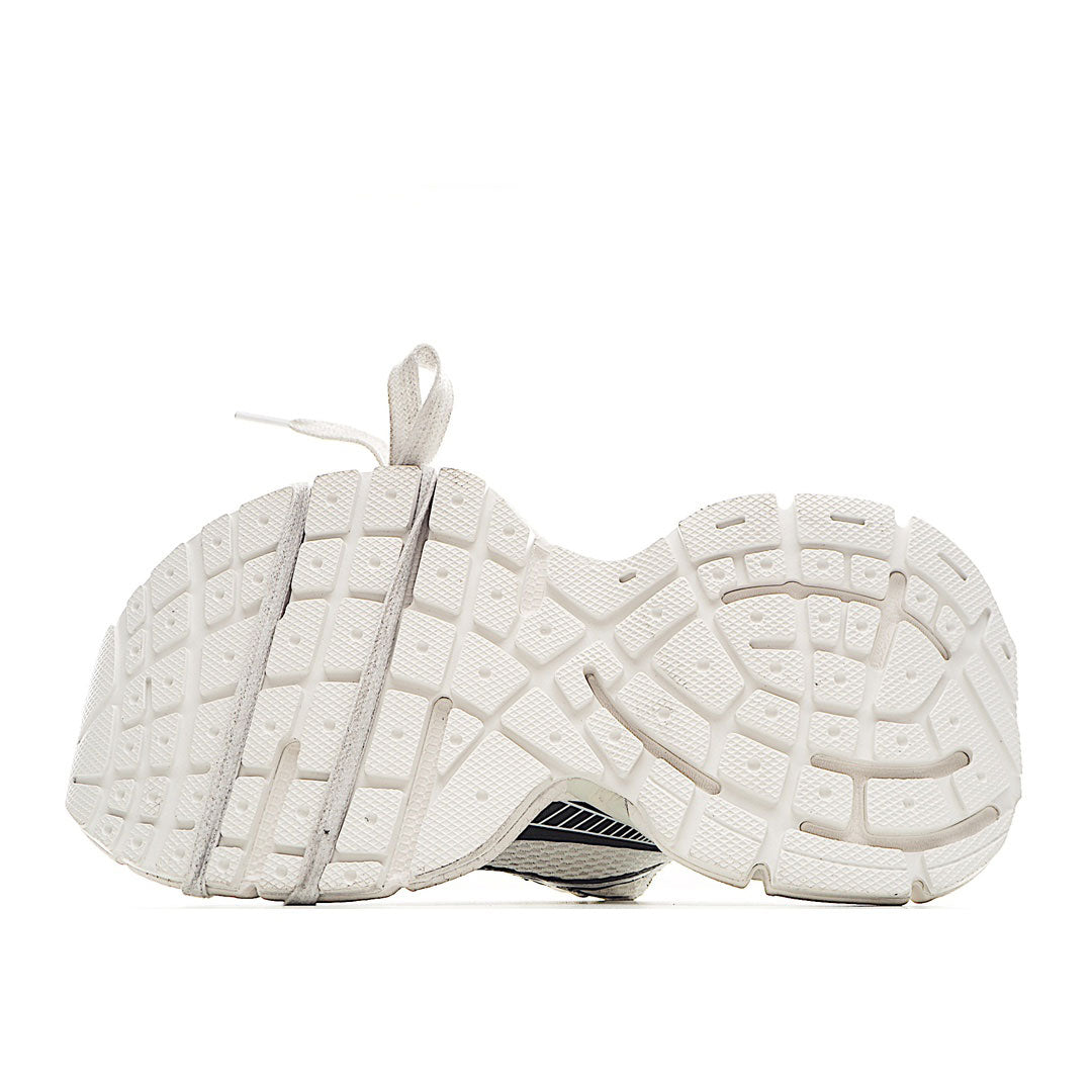 B*lenciaga 3XL White black