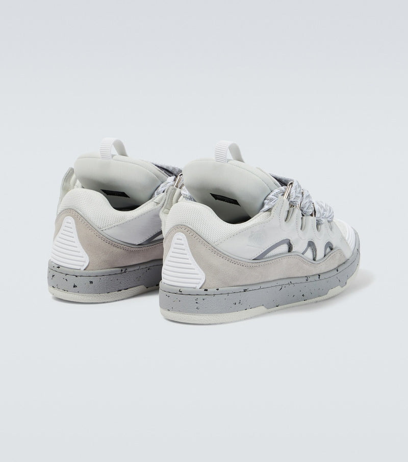 L*nvin curb white grey