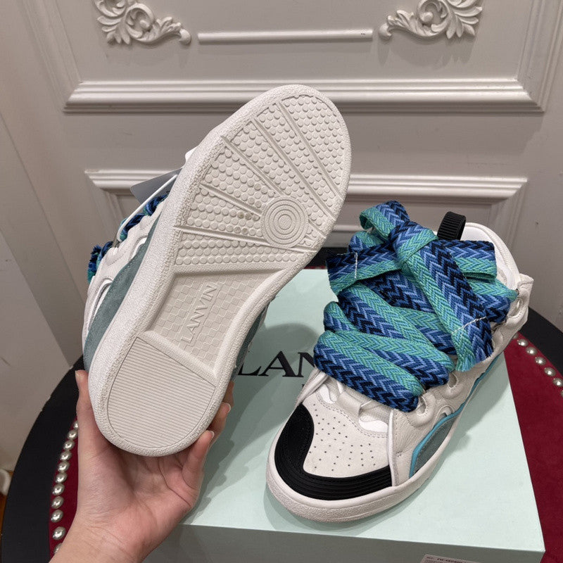 L*nvin curb white blue