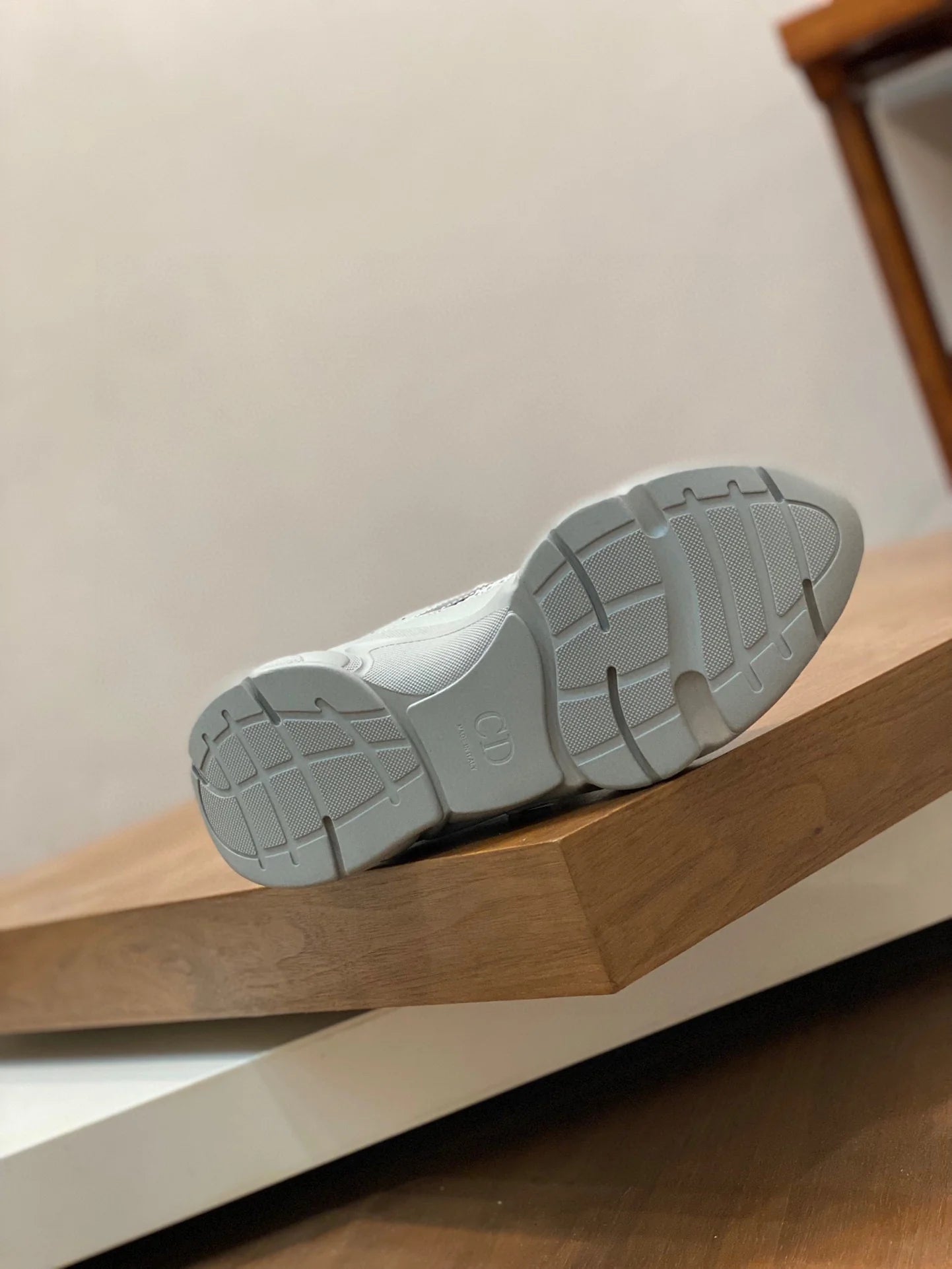 D*or B22 Triple Grey