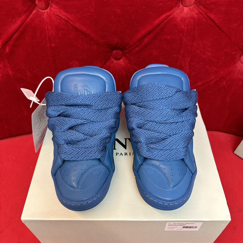 L*nvin curb XL blue