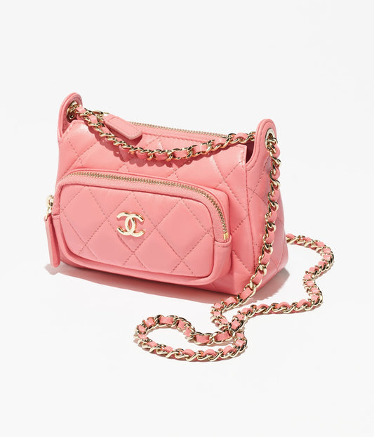 Cha  Handbag CLUTCH WITH CHAIN
 Shiny Crumpled Lambskin & Gold-Tone Metal 
Light Pink