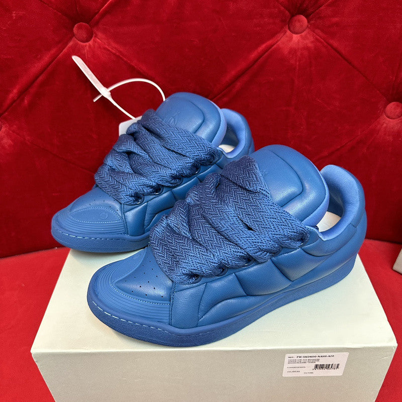 L*nvin curb XL blue
