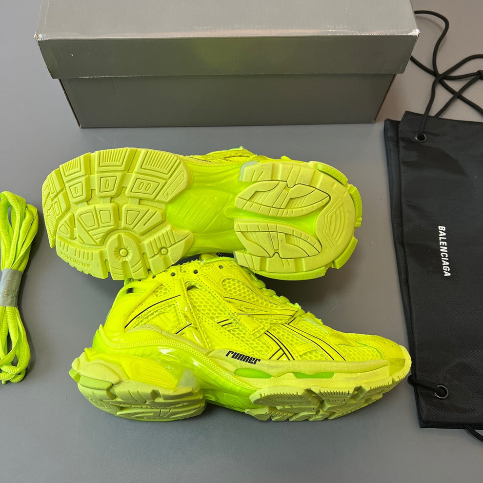 B*lenciaga runner Fluorescent Yellow
