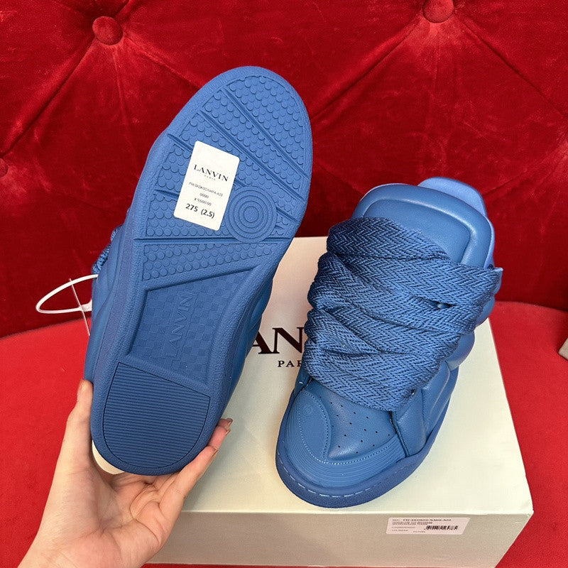 L*nvin curb XL blue