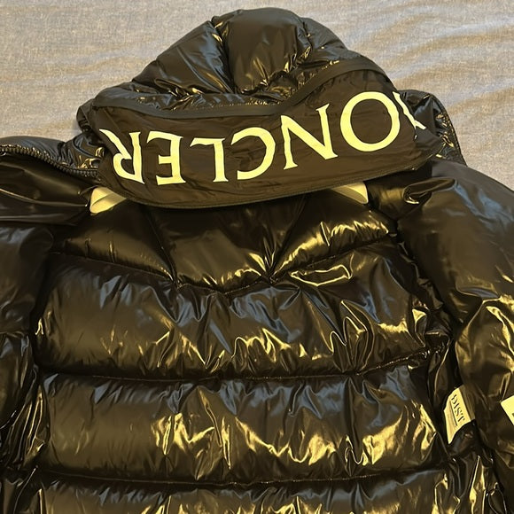 M*ncler Huppe Down Jacket