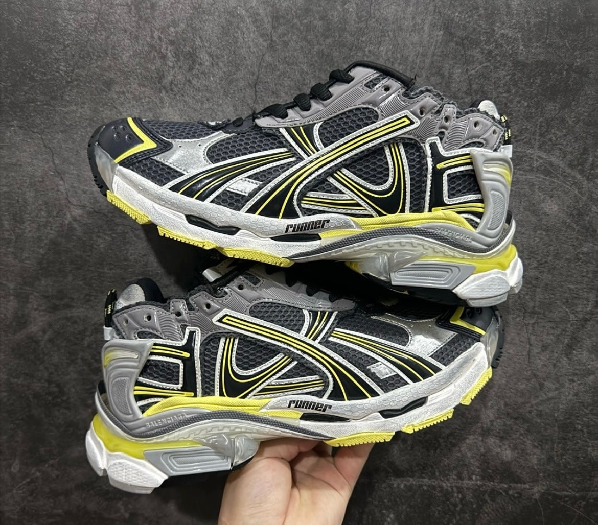 B*lenciaga runner black grey yellow