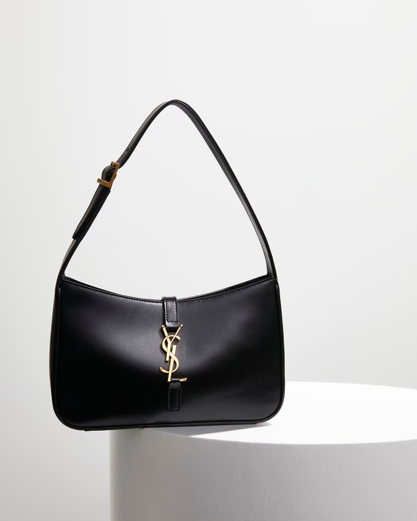 YSLT Le 5 A 7 YSL Shoulder Bag in Smooth Leather Black