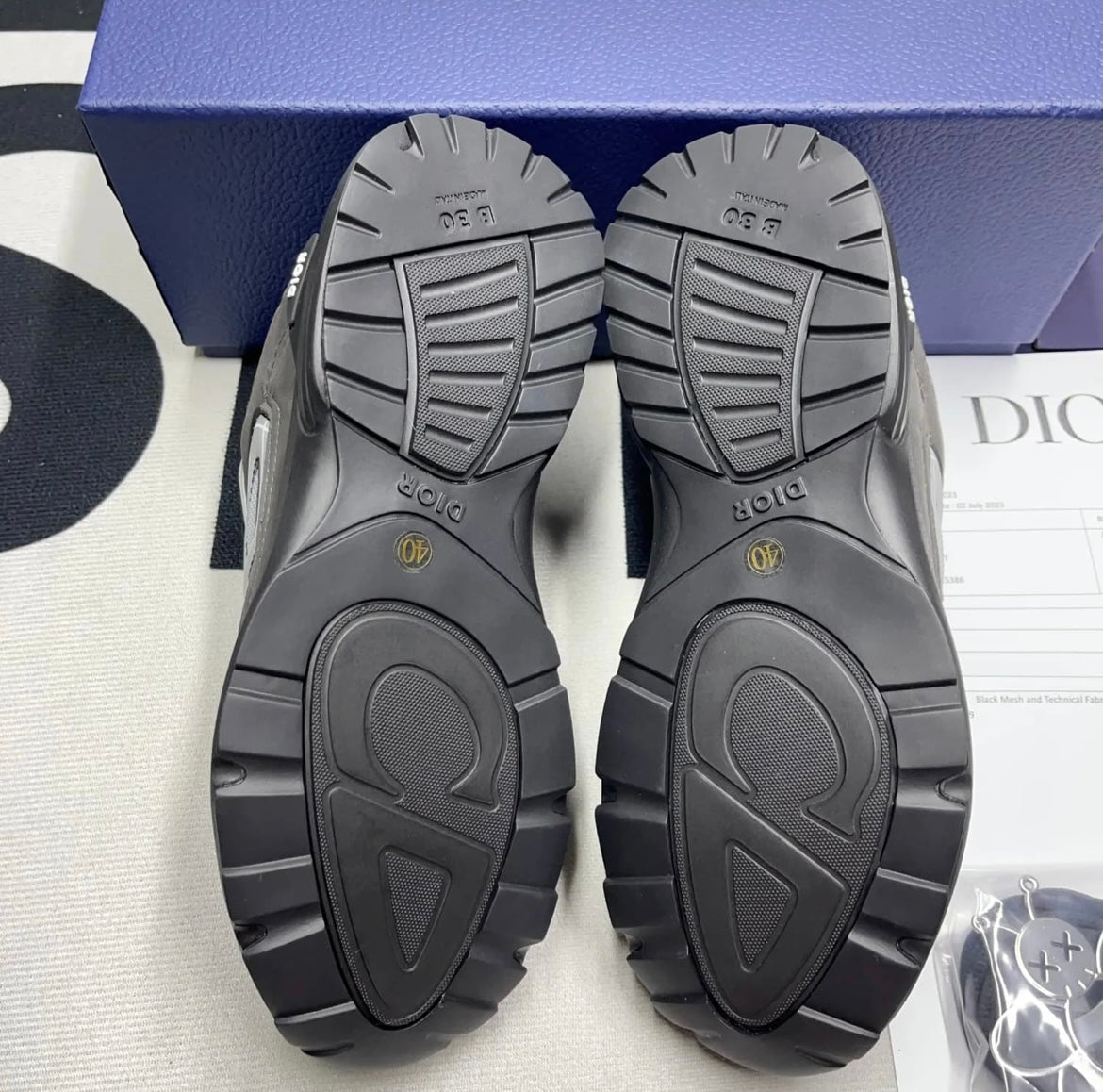 D*or B30 Anthracite Grey