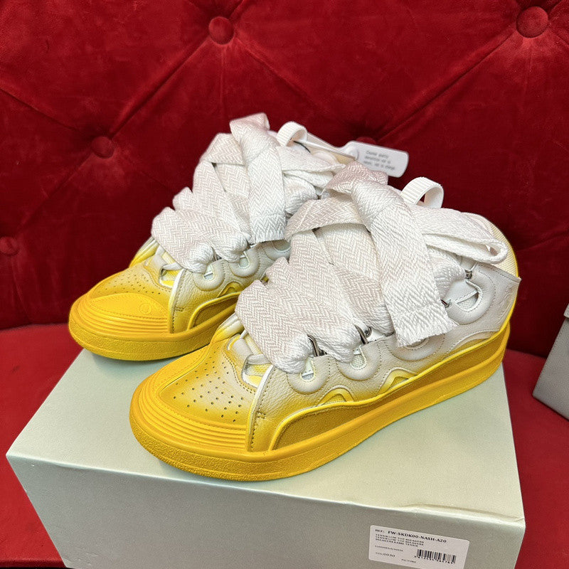 L*nvin curb yellow white